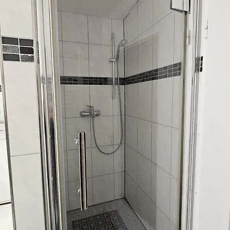 Gruendauer Monteurwohnung/studentenwohnung Guest house 3*