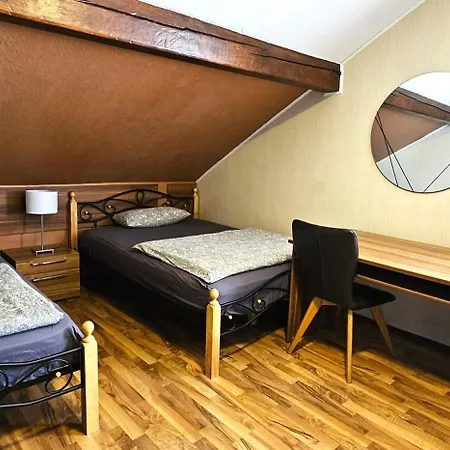 Guest house Gruendauer Monteurwohnung/studentenwohnung Grundau