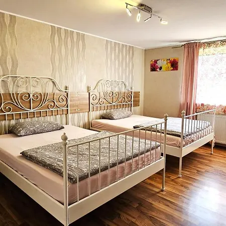 Gruendauer Monteurwohnung/studentenwohnung Guest house