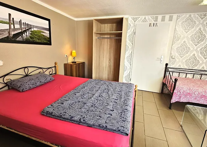 Penzion Gruendauer Monteurwohnung/studentenwohnung Gründau