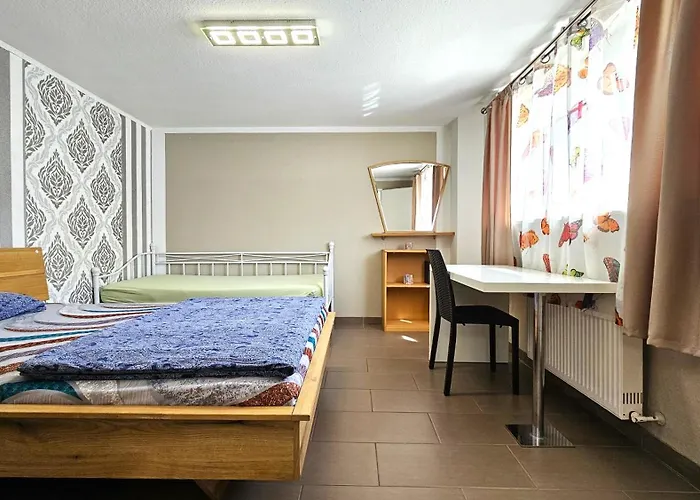 Penzion Gruendauer Monteurwohnung/studentenwohnung