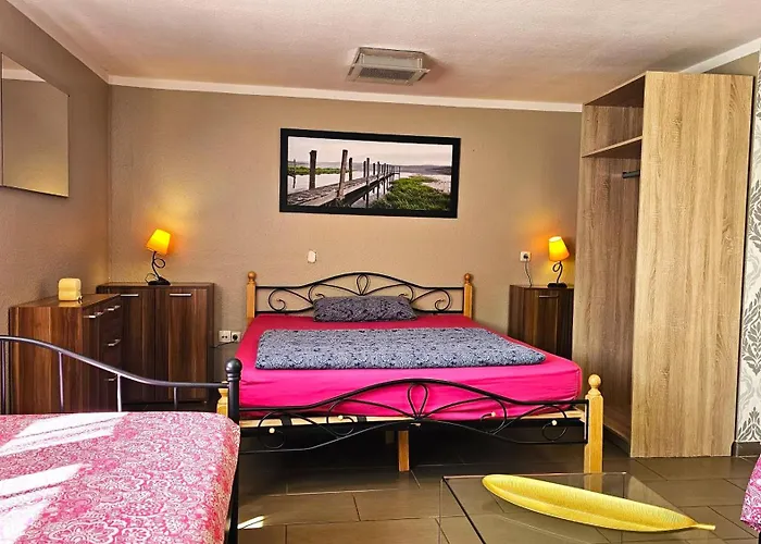 Gruendauer Monteurwohnung/studentenwohnung Penzion Gründau